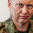 Generał wyrzuca za pijaństwo