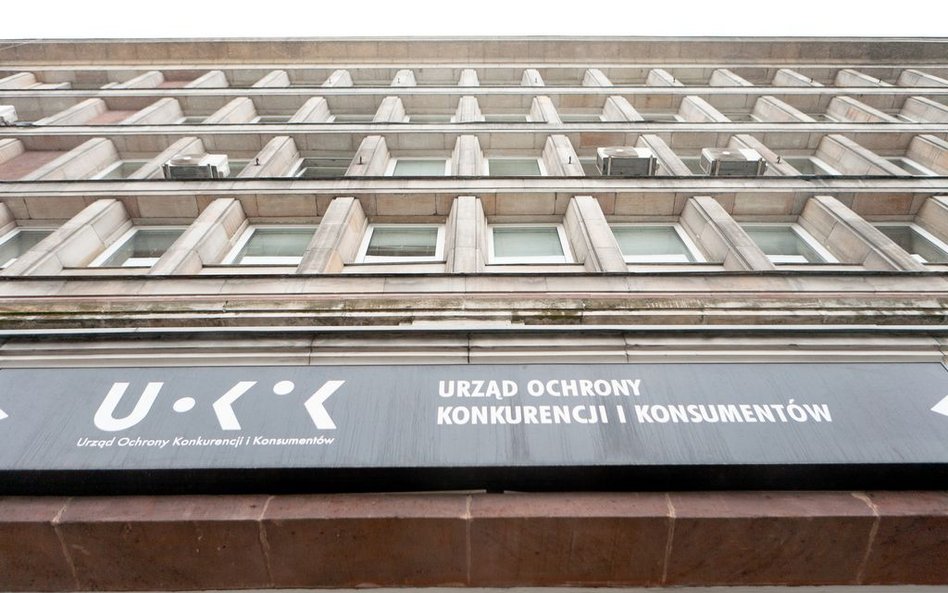 UOKiK krytycznie o niektórych zapisach wakacji kredytowych