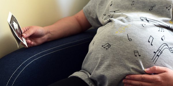 L4 dla kobiet w ciąży na nowych zasadach. Sejm pracuje nad z