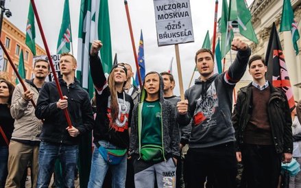 Antyunijna majówka w Warszawie. Marsz ONR i Młodzieży Wszechpolskiej, 3 maja 2016