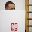 Karol Nawrocki, zwycięzca wyborów prezydenkich 2025, podczas głosowania w II turze