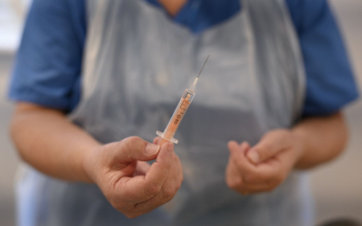 Nepal zatwierdza szczepionkę AstraZeneca do użycia w nagłych wypadkach