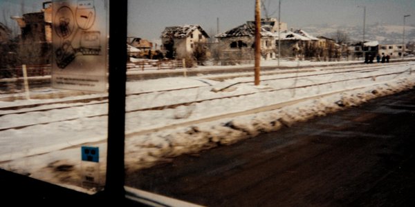 „Rywalizowali, kto zastrzeli najpiękniejszą”. Szokujący „cennik ludzkich safari” w Sarajewie