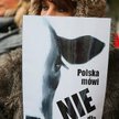 Przeciwnicy uboju rytualnego (na zdjęciu ich styczniowa pikieta przed siedzibą PSL) są liczni także 