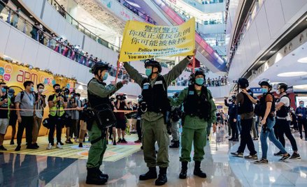 Nowe prawo narzuca Hongkongowi rozwiązania obowiązujące w Chinach, głównie w sprawach związanych z t