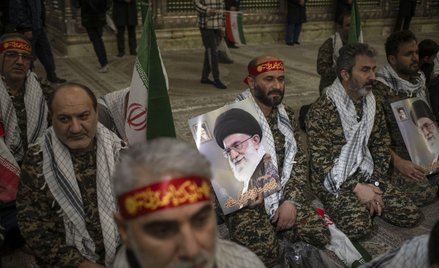 Członkowie Basidżu przenikają całe irańskie społeczeństwo