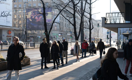 Rząd przykręca śrubę: Sklepy szykują się na najazd klientów