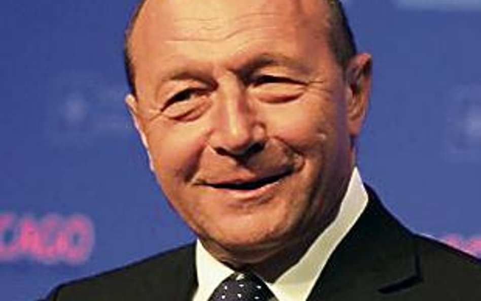 Prezydent Traian Basescu jednak pojechał na szczyt UE