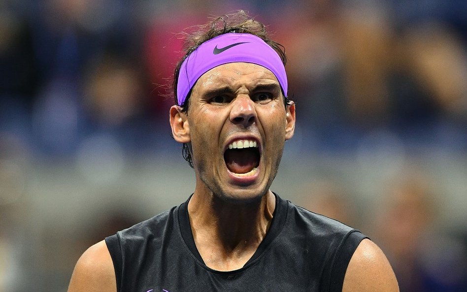 Nadal gra o czwarte zwycięstwo