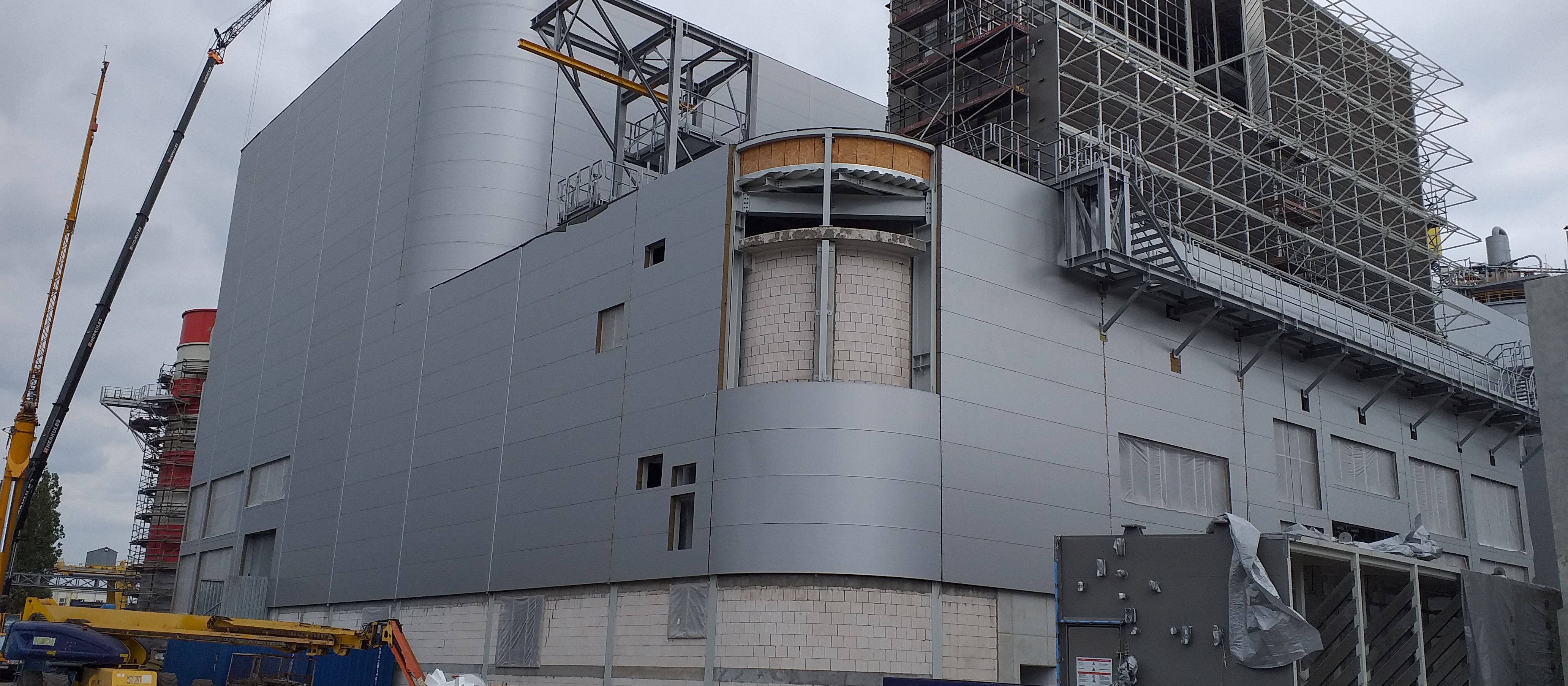 Polimex Mostostal z dużymi kontraktami na budowę bloków gazowych dla PGE