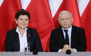 Politycy i dziennikarze o konferencji Kaczyńskiego i Szydło na Twitterze