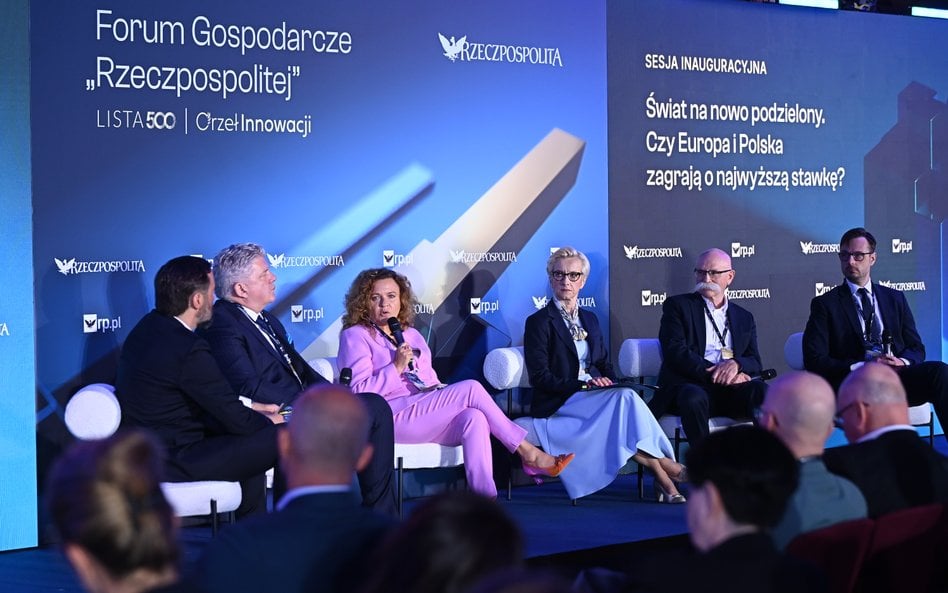 Debata „Świat na nowo podzielony. Czy Europa i Polska zagrają o najwyższą stawkę?”podczas Forum Gosp