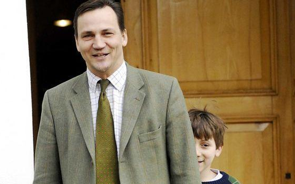 Sikorski do syna: Nie masz prawa tu być