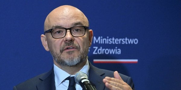 Cancer patient told to wait until 2027 for treatment — NFZ chief pledges immediate help