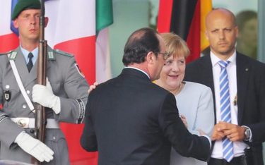 W Berlinie spotkali się przywódcy Niemiec i Francji – Angela Merkel i Francois Hollande. Dołązył do 