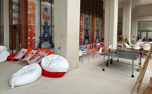 Polacy patio dzielą w wiosce olimpijskiej z Holendrami