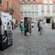 Wystawa "Zimna wojna. Krótka historia podzielonego świata" na dziedzińcu Zamku Królewskiego w Warsza