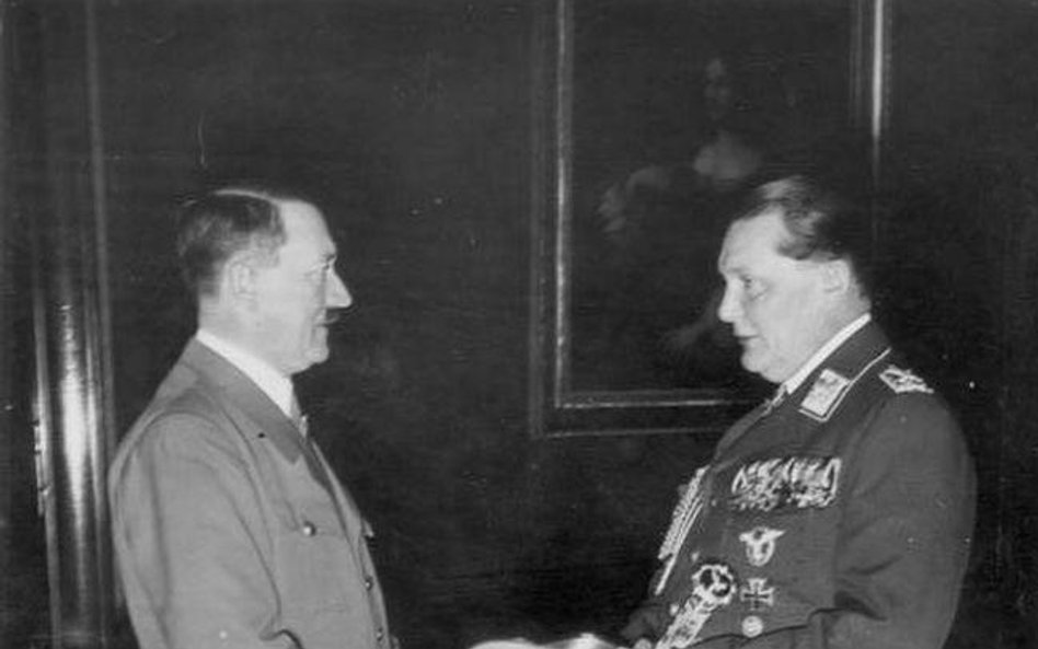 Adolf Hitler i Hermann Goering lic. CC-BY-SA-3.0-DE