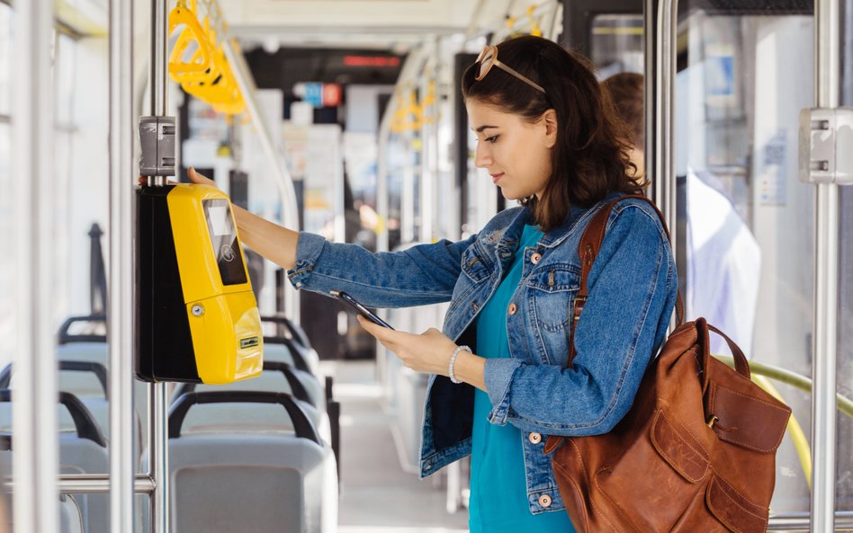 Dojazd autobusem bez podatku