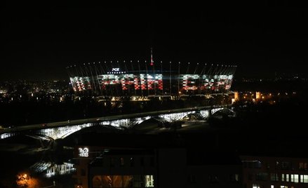 Tłum eksporterów na Stadionie Narodowym
