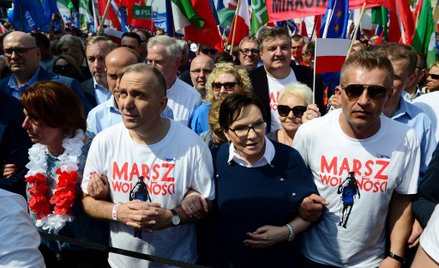 Małgorzata Kidawa-Błońska, Grzegorz Schetyna, Ewa Kopacz i Bartosz Arłukowicz na Marszu Wolności