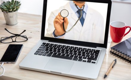Internetowi lekarze boją się zmian
