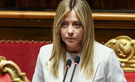 Giorgia Meloni podczas przemówienia przed izbą wyższą włoskiego parlamentu