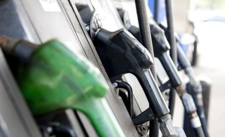 Przez resztę wakacji będziemy tankować taniej