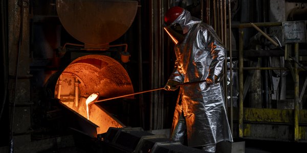 KGHM dostał mocny cios. Ale już zaczyna się podnosić