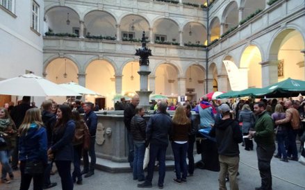 Swięto wina na renesansowym dziedzińcu Landhausu