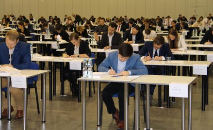 Tegoroczny konkurs na aplikację ogólną był ósmym konkursem na tę aplikację