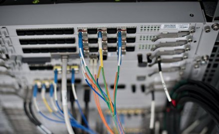 Streżyńska: aukcja 800 MHz przeprowadzona źle