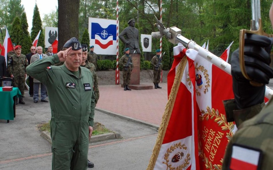 Gen. Lech Majewski w czasie uroczystości związanych z utworzeniem Centrum
