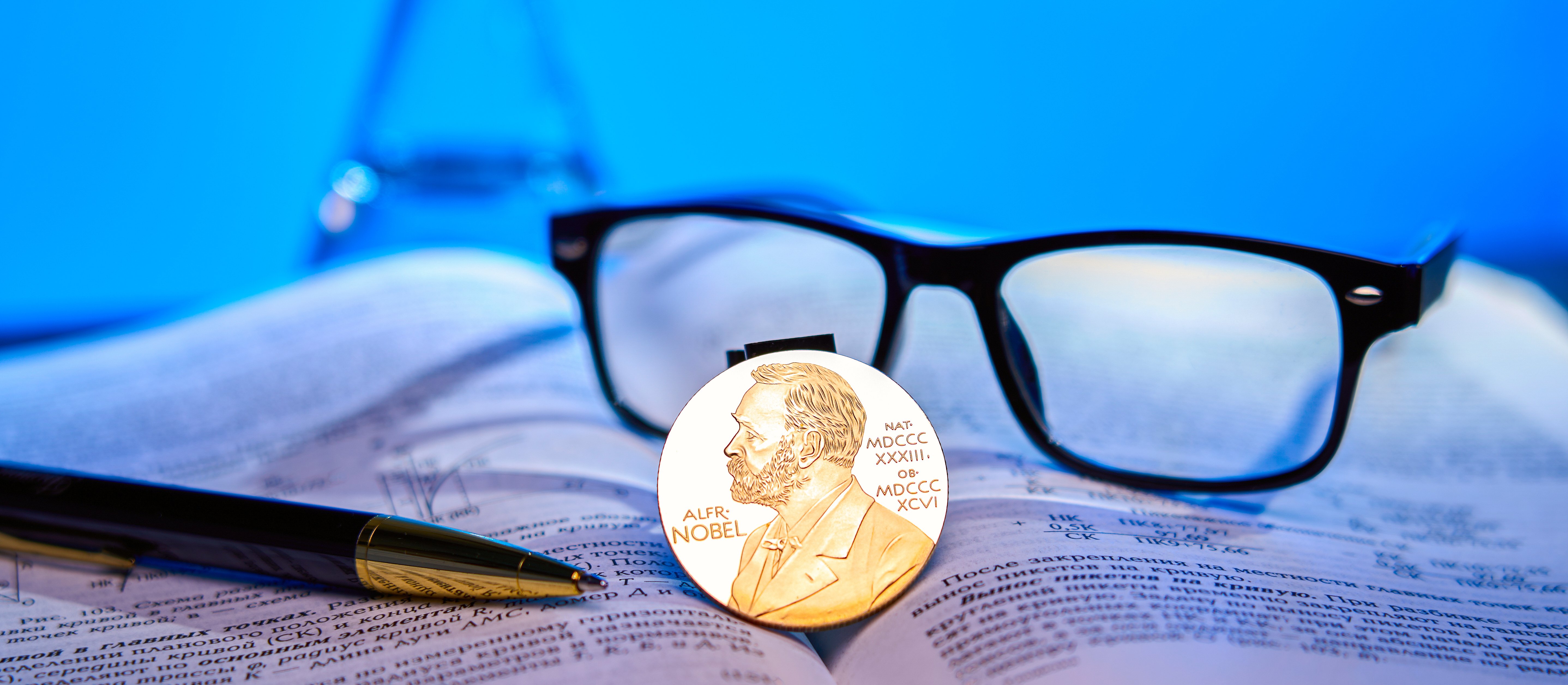 Tydzień Noblowski na Uniwersytecie Warszawskim. Eksperci przybliżą sylwetki laureatów