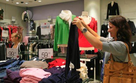 Przedłużająca się zima uderza w wyniki odzieżowych spółek