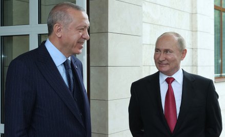 Erdogan chwali się, że ma więcej przeciwciał niż Putin