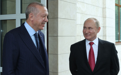 Erdogan chwali się, że ma więcej przeciwciał niż Putin