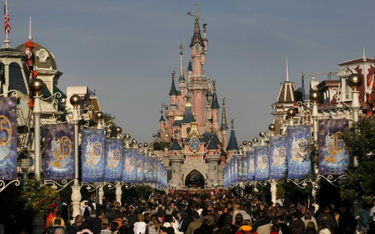 Disneyland planuje otwarcie. Parki rozrywki nie będą już takie same