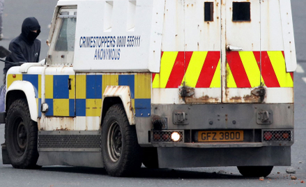 Irlandia Północna: W samochodzie policjantki podłożono bombę
