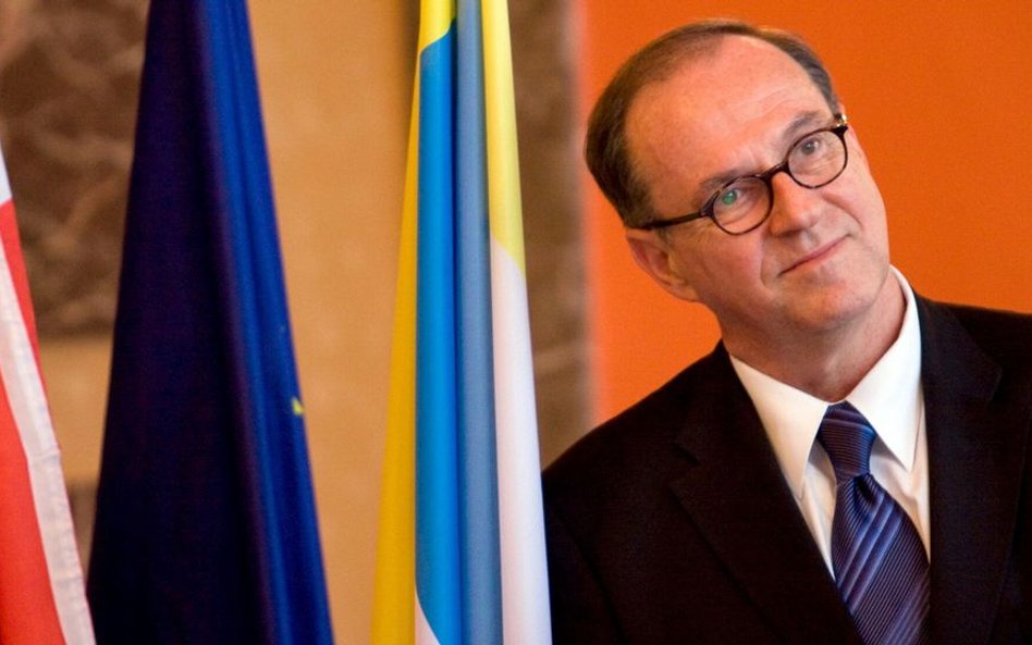 Zwi Raw-Ner: O Holokauście Morawiecki powinien wiedzieć więcej od Obamy