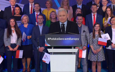 Kaczyński: Przestrzegamy konstytucji, nie dzielimy Polaków
