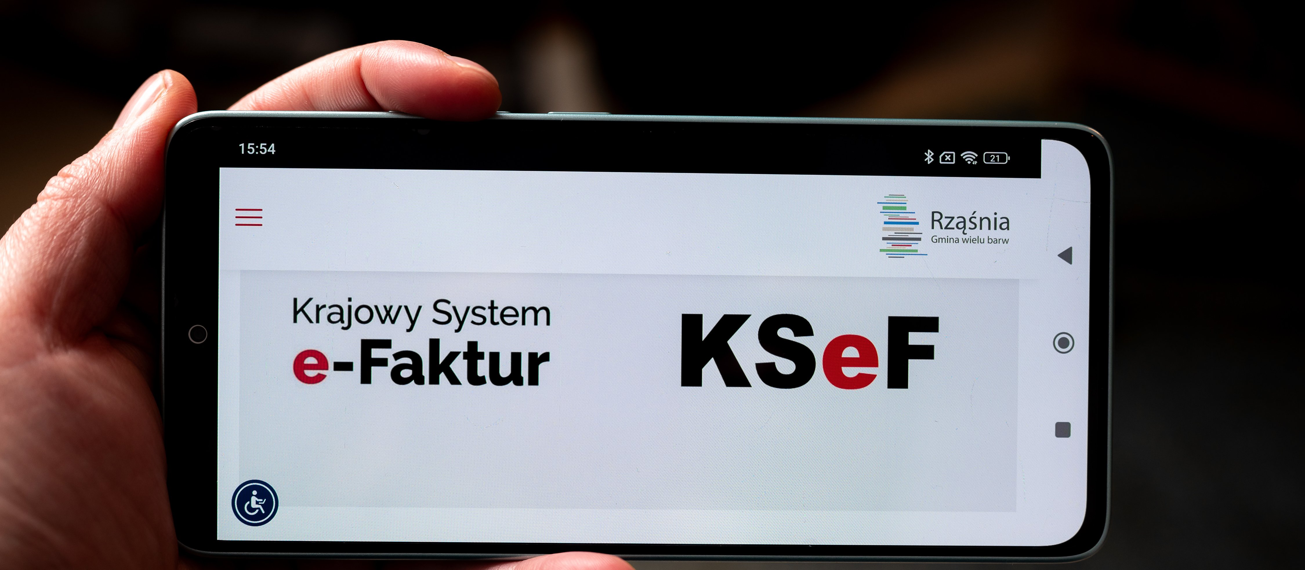 Skarbówka zaprzecza pogłoskom o KSeF. Ale przyznaje: będzie problem z fałszywymi fakturami