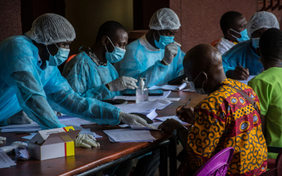 Gwinea: WHO ostrzega przed Ebolą. Ryzyko transmisji „bardzo wysokie"