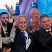 Beniamin Netanjahu cieszy się z wyborczego zwycięstwa wraz z liderami i zwolennikami partii Likud