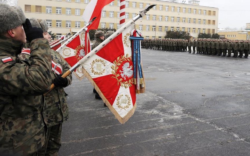 Rotmistrz i ułan wróci do wojska za rok