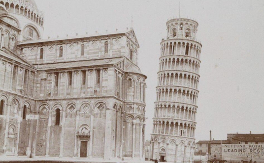Zdjęcie Krzywej Wieży z ok. 1905 roku.