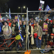 Protest przed izraelskim Ministerstwem Obrony w Tel Awiwie 25 stycznia. Protestujący domagają się uw