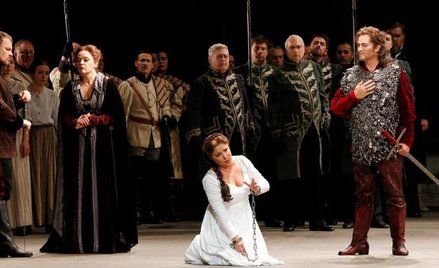 Bohaterowie Wagnera (od lewej): Tomasz Konieczny (Telramund), Evelyn Herlitzius (Ortrud), Anna Netre