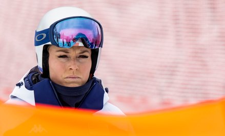 Lindsey Vonn tuż przed igrzyskami podczas treningu zjazdu w Szwajcarii zerwała więzadło krzyżowe w l