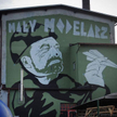 Macierewicz na muralu w Gdańsku. "Mały modelarz"